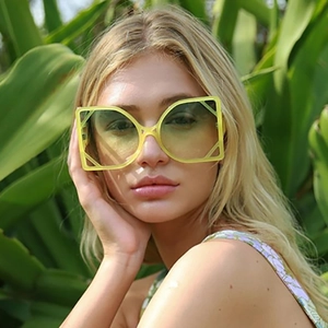 Oversized Cat Eye Sunglasses For Women Trendy Geometric Hollow Temples UV400 Protection PC Frame Gradient Lens Shades