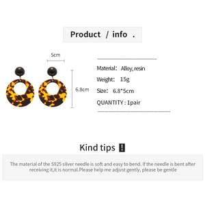Leopard print resin hoop earrings size details and S925 silver needle specifications