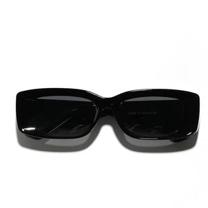 Modern retro rectangle sunglasses in glossy black frame for women and men fashion
