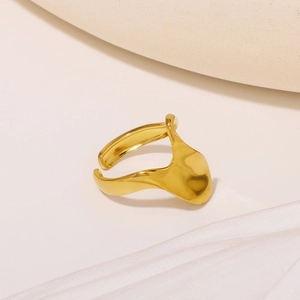 Minimalist irregular twisted gold stainless steel open ring with glossy wavy surface