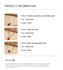 Detailed chart showing strawberry resin pendant necklace materials and chain length specs