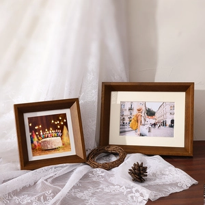 Solid Wood Photo Frame Nordic Simple Style Desktop Wall Hanging Picture Frame With Mat Elegant Home Decor Gift