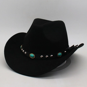 Chapeau de cow-boy en feutre noir avec bandeau en cuir turquoise et clous argentés