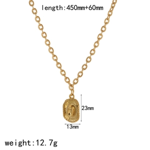 Detailed view of the 18k gold cowboy hat pendant necklace with specific dimensions and weight