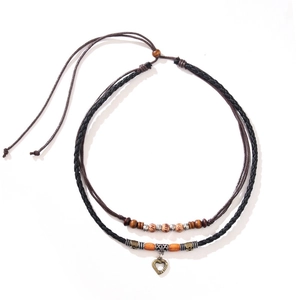 Collier ras du cou double couche en cordon noir et marron avec perles de bois et cœur