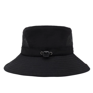 Chapeau de soleil noir à large bord pour homme avec mesh respirant et cordon réglable