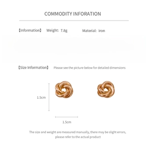 Detailed size and weight specifications for gold twisted knot stud earrings