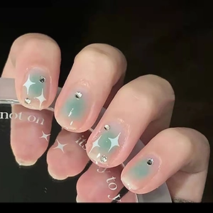 Gradient Green Star Pattern Press On Nails With Rhinestone Short Square False Nails For Women Daily Manicure Decoration