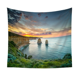 Détail de l'impression paysage de coucher de soleil sur cette tapisserie murale