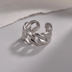 Silver adjustable Cuban link chain ring in polished stainless steel for men and women