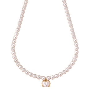 Elegant cream white pearl necklace featuring a golden heart pearl pendant on white background