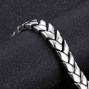 Polished silver wheat link titanium steel bracelet for men with mirror finish