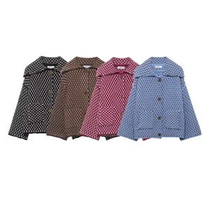 Chunky knit cardigans with lapel collars and front pockets in four assorted colors