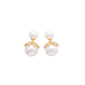 Französische Vintage-Ohrringe mit Perlen und 18k Vergoldung im eleganten Blattdesign