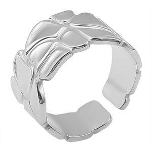 Detail of adjustable 304 stainless steel ring with polished layered leaf design