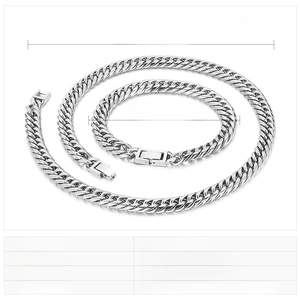 Détail du set collier et bracelet gourmette punk en acier avec dimensions précises