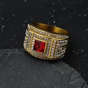 Bague luxe en acier 316 avec pierre rouge carrée et cristaux brillants sertis