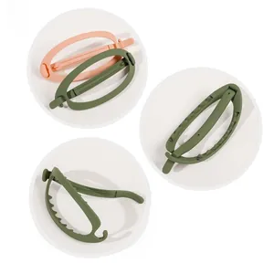 Matte large hair claw clip details showing closure and teeth structure in multiple views
