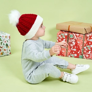 Kids Christmas Knit Hat Warm Winter Beanie With White Pom-pom Twisted Pattern Acrylic Hat For Boys Girls Holiday Gift
