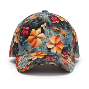 Détail de l'imprimé floral artistique et de la texture de peinture à l'huile sur la casquette