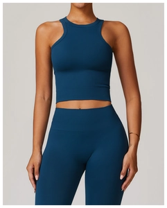 Détail du tissu de yoga bleu marine sans couture avec texture côtelée et haute élasticité
