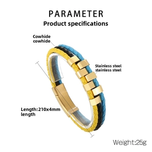 Close-up of a 210x4mm tricolor braided leather bracelet with golden stainless steel buckle