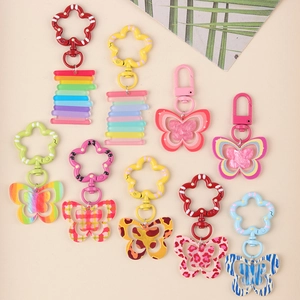Butterfly Acrylic Keychain Rainbow Leopard Print Hollow Pendant Alloy Flower Clip Bag Charm For Women Girls Accessory