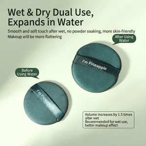 Dual-use round makeup puff showing 1.5x expansion size increase after wetting