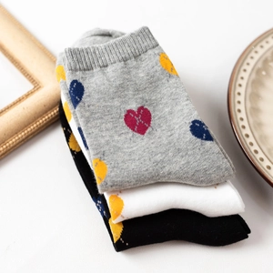 Japanese style cotton heart pattern mid-calf socks in grey, white and black colors
