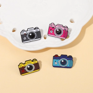 Spilla Fotocamera retrò Pin Smalto Lega Distintivo Tema Fotografia Gioielli Per Zaino Abbigliamento
