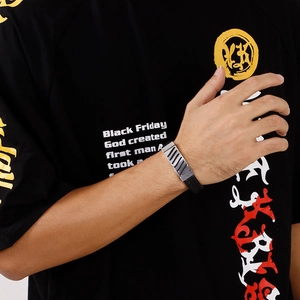 Geflochtenes Herren-Lederarmband im Punk-Stil mit rechteckigem Edelstahldetail in Silber