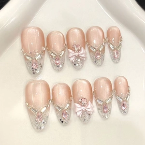 Uñas Postizas a Presión Rosa Ojo de Gato Con Lazo 3D Corazón Strass Degradado Plateado Brillo Almendra Uñas para Mujer