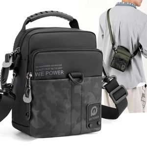 Borsa a Tracolla in Nylon Impermeabile da Uomo Camuffamento Giuntura Piccola Borsa a Spalla per Viaggio Quotidiano Casual