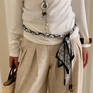 Chaîne de taille en foulard de soie bohème avec imprimé paisley et perles en bois ethnique