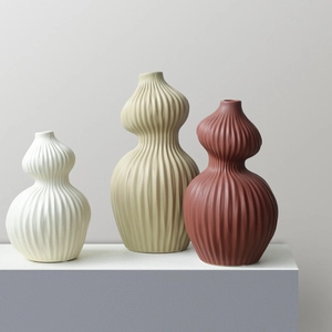 Keramische Bloemvaas Pompoenvorm Verticale Strepen Getextureerde Moderne Minimalistische Decoratieve Tafeldecoratie Scandinavisch Huis Decor