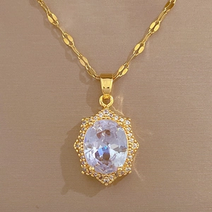 Luxurious gold titanium steel necklace with a large oval zircon pendant for banquet weddings