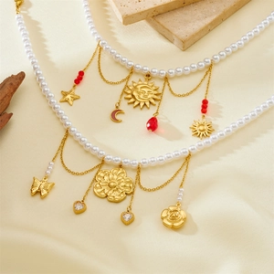 Vintage Multilayer Artificial Pearl Necklace Gold Plated Alloy Sun Moon Star Flower Butterfly Heart Pendants Zirconia Beaded Chain Vacation Party Women Jewelry