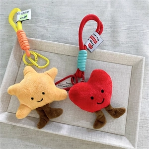 Portachiavi in peluche a stella e cuore con corda da arrampicata e moschettoni