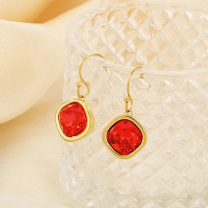 Elegant 18k gold plated titanium jewelry set featuring red square zircon earrings