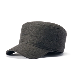 Mens thick winter flat cap with warm fleece lining and sport badge in dark grey