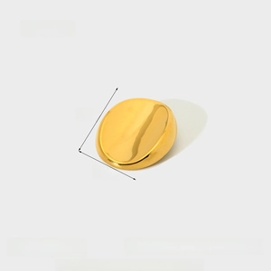 Detail view of 18k gold plated stainless steel ribbed brooch with dimensions 30mm x 25mm