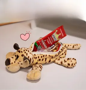 Astuccio di peluche a forma di leopardo con zip e interno spazioso per la cancelleria