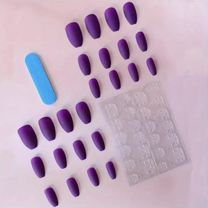 Set unghie finte ballerina viola opaco con lima per unghie e adesivi biadesivi