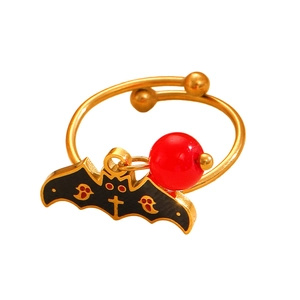 Anillo ajustable de Halloween en oro con colgante de murciélago negro y motivos de fantasma