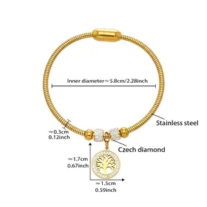 Dettaglio del bracciale albero della vita placcato oro 18k con specifiche di taglia