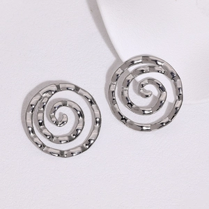 Boucles d'oreilles spirales en acier inoxydable plaqué or 18k à texture ondulée