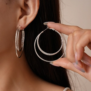 Chic 18k gold plated triple layer geometric hoop earrings with textured silver needle finish