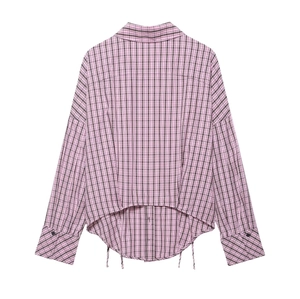 Chemise à carreaux pour femmes, manches longues, motif rose et marron, ourlet asymétrique