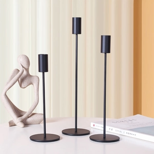 Modern Nordic black metal candle holder set of 3 for elegant dining table decor