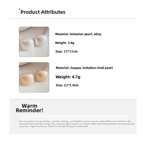 Detailed size specifications for square pearl earrings with gold plating and silver needles